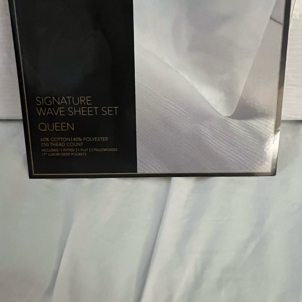 Crisp White Cotton Sheet Set with Smooth Finish
